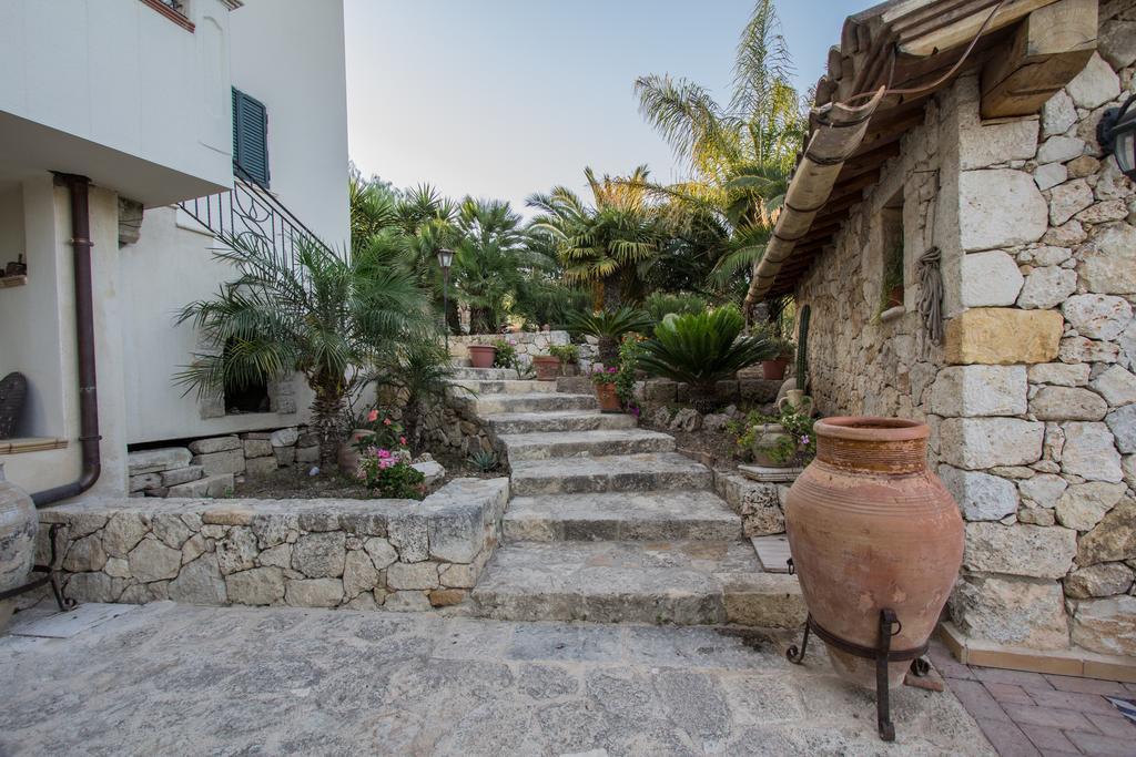 Casale Rocca Russa B&B Villaggio Mosè Exterior foto